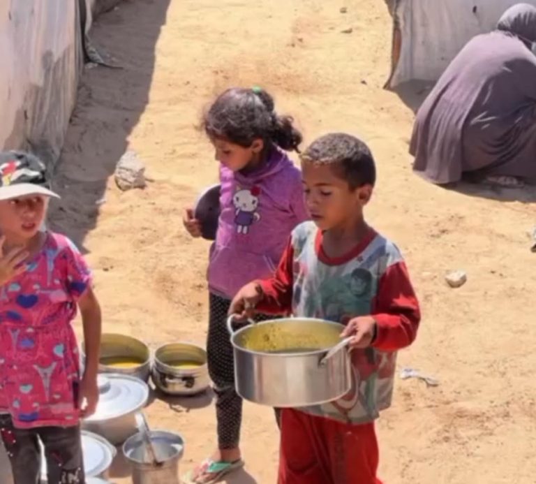 Israeli Airstrikes Kill Children in Gaza, Derail Ceasefire Talks