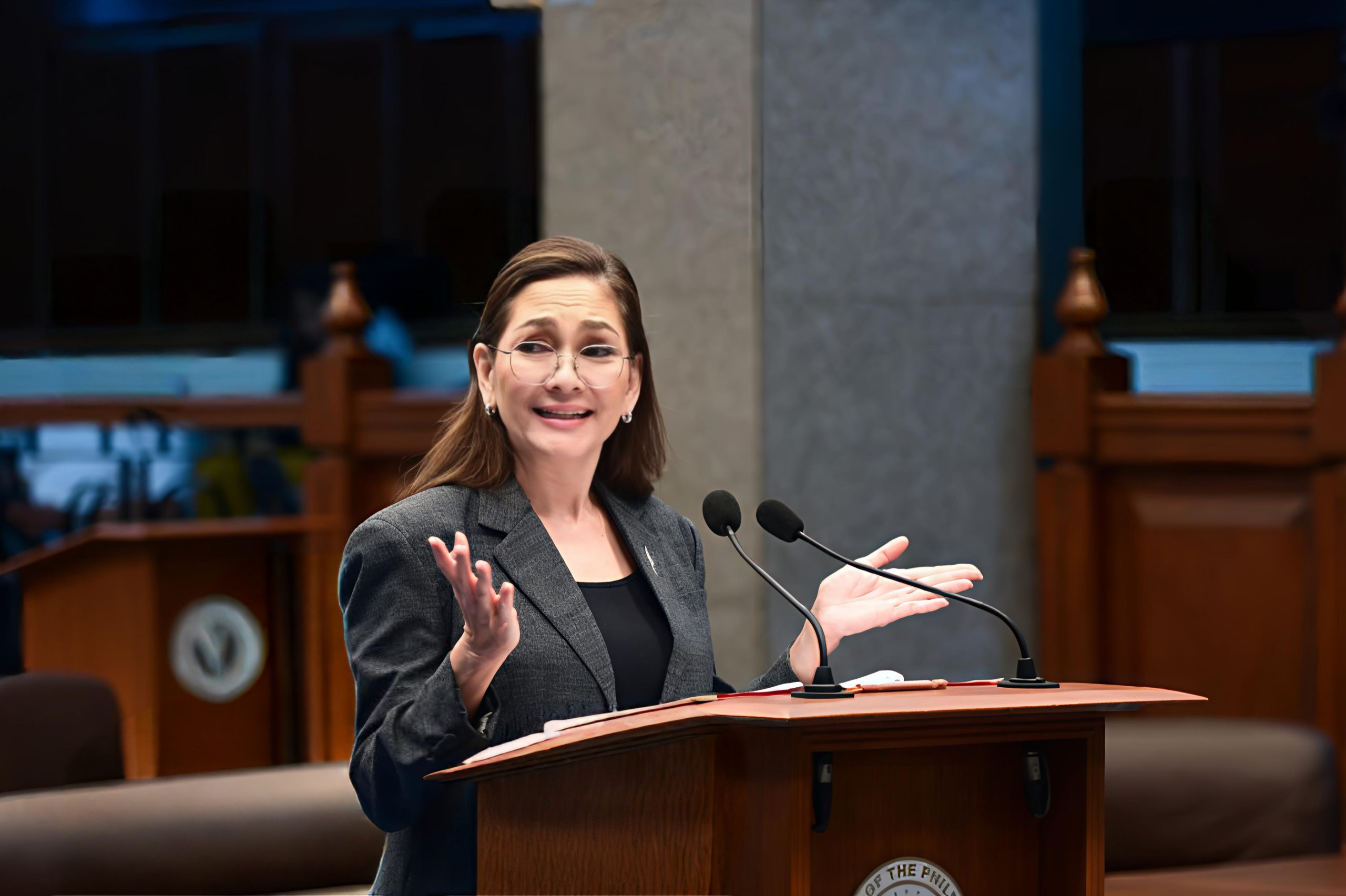 Hontiveros: GSIS Gambled P1B Investments in Online Casino