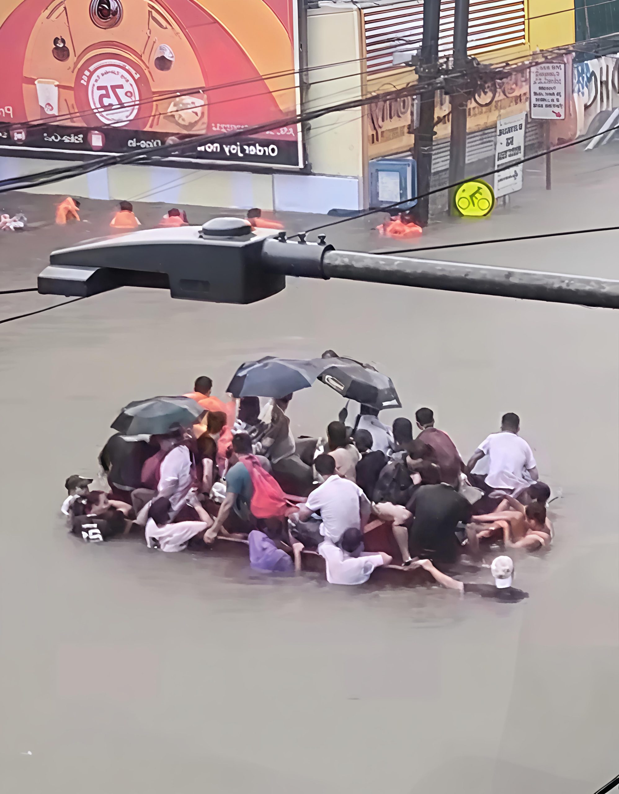 Flood Control Funds Funneled to Favored Contractors, Raising Corruption Alarm