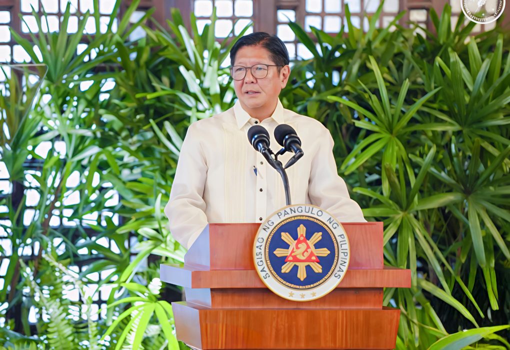 Marcos: New Petroleum Service Contracts to Attract Foreign Energy Investors