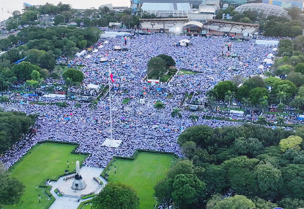 Massive Protests Held in Manila; Religious Group Exposes Alleged Presidential Corruption