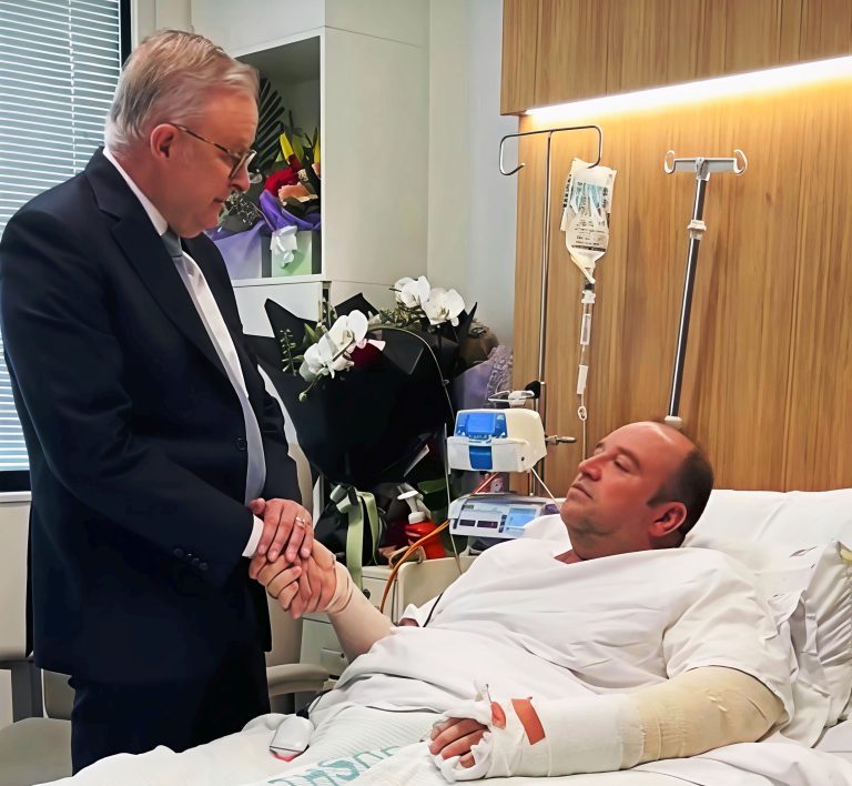 Albanese Hails Bondi Shooting Hero, Calls Ahmed Al Ahmed a ‘True Australian’